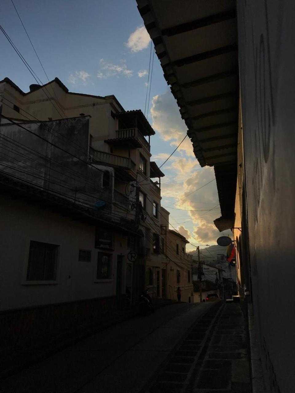 The Best Adventure Hostel ซานกิล ภายนอก รูปภาพ