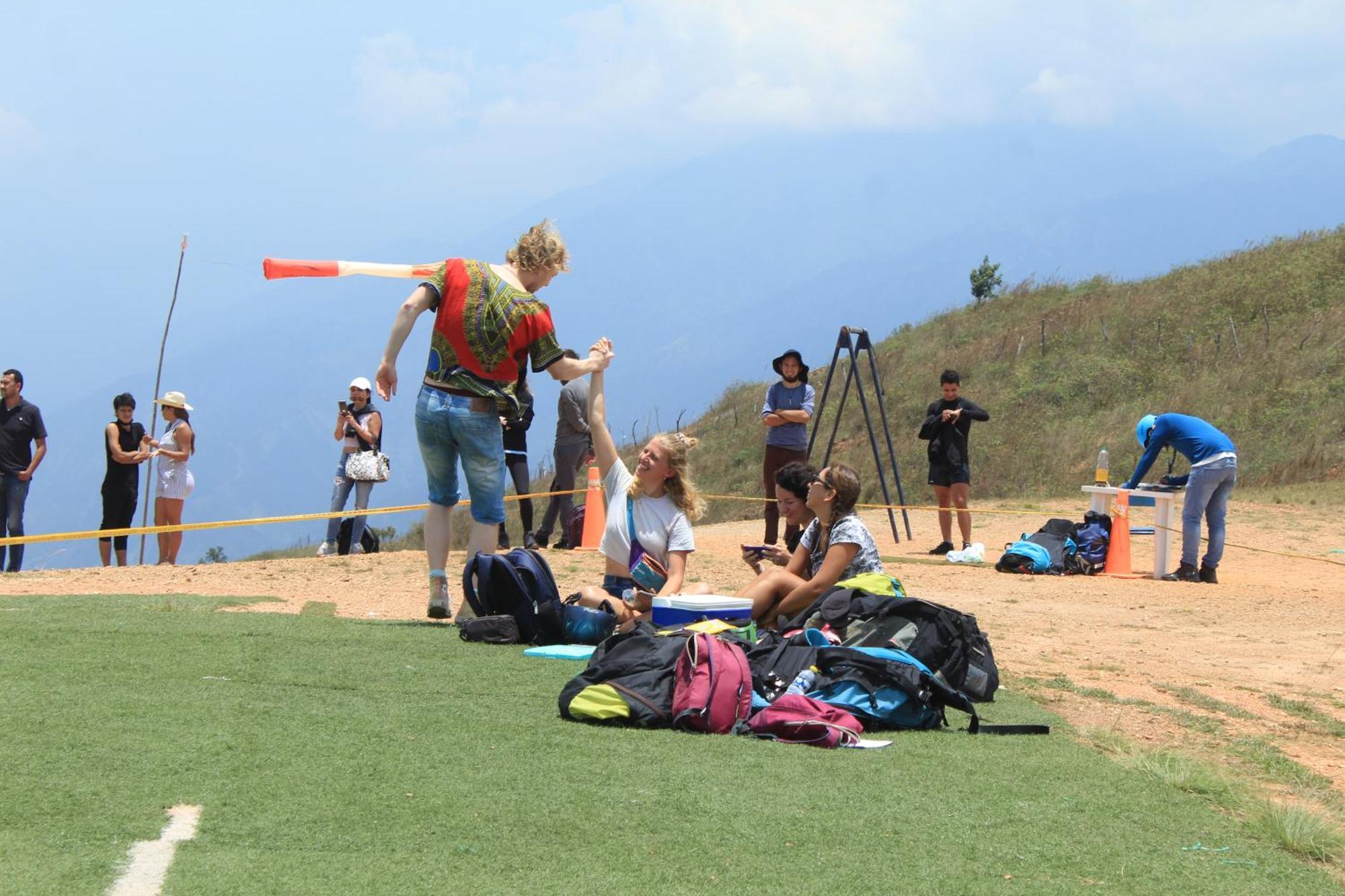 The Best Adventure Hostel ซานกิล ภายนอก รูปภาพ